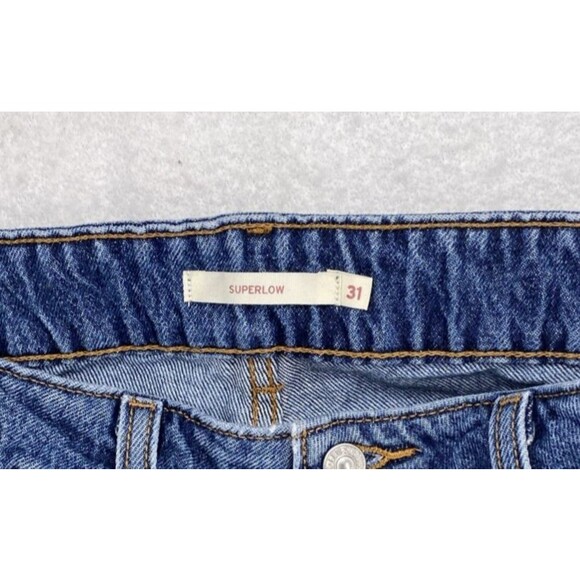 Levi's Superlow Jeans Women's Blue Denim Relaxed Fit W31 L32 Boot Cut Western - Picture 6 of 16